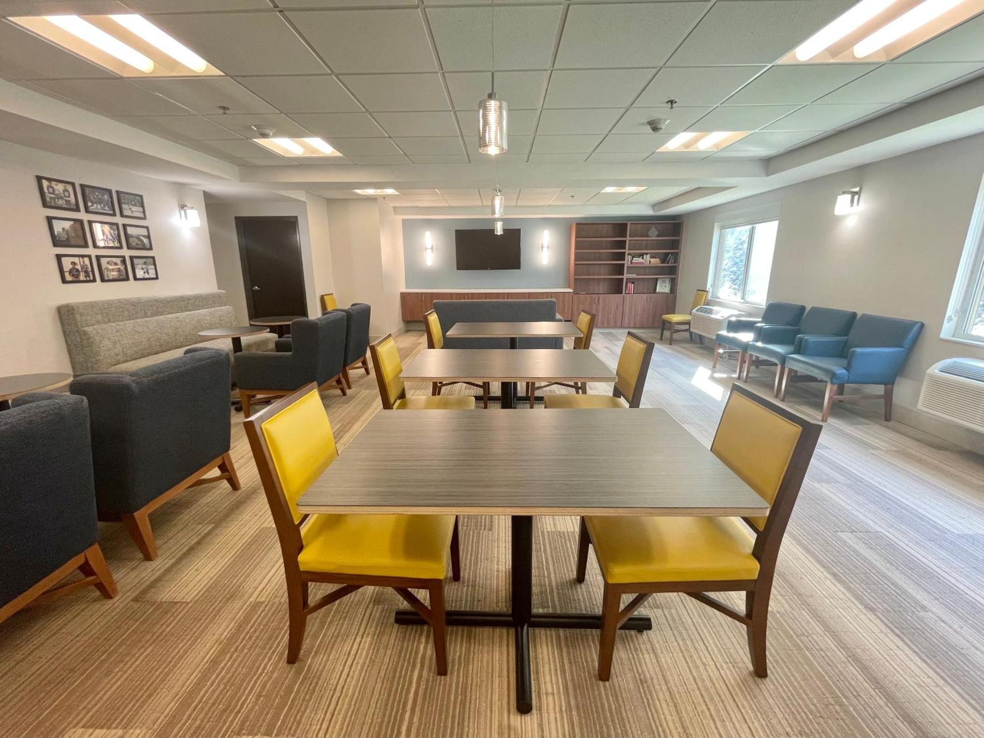 Express Houghton-keweenaw By Ihg Houghton