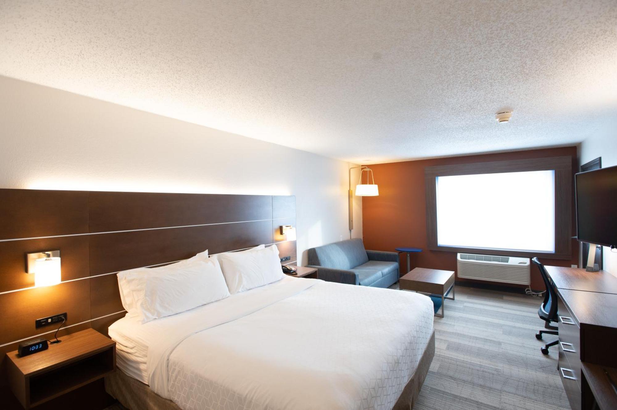 Express Houghton-keweenaw By Ihg 2*