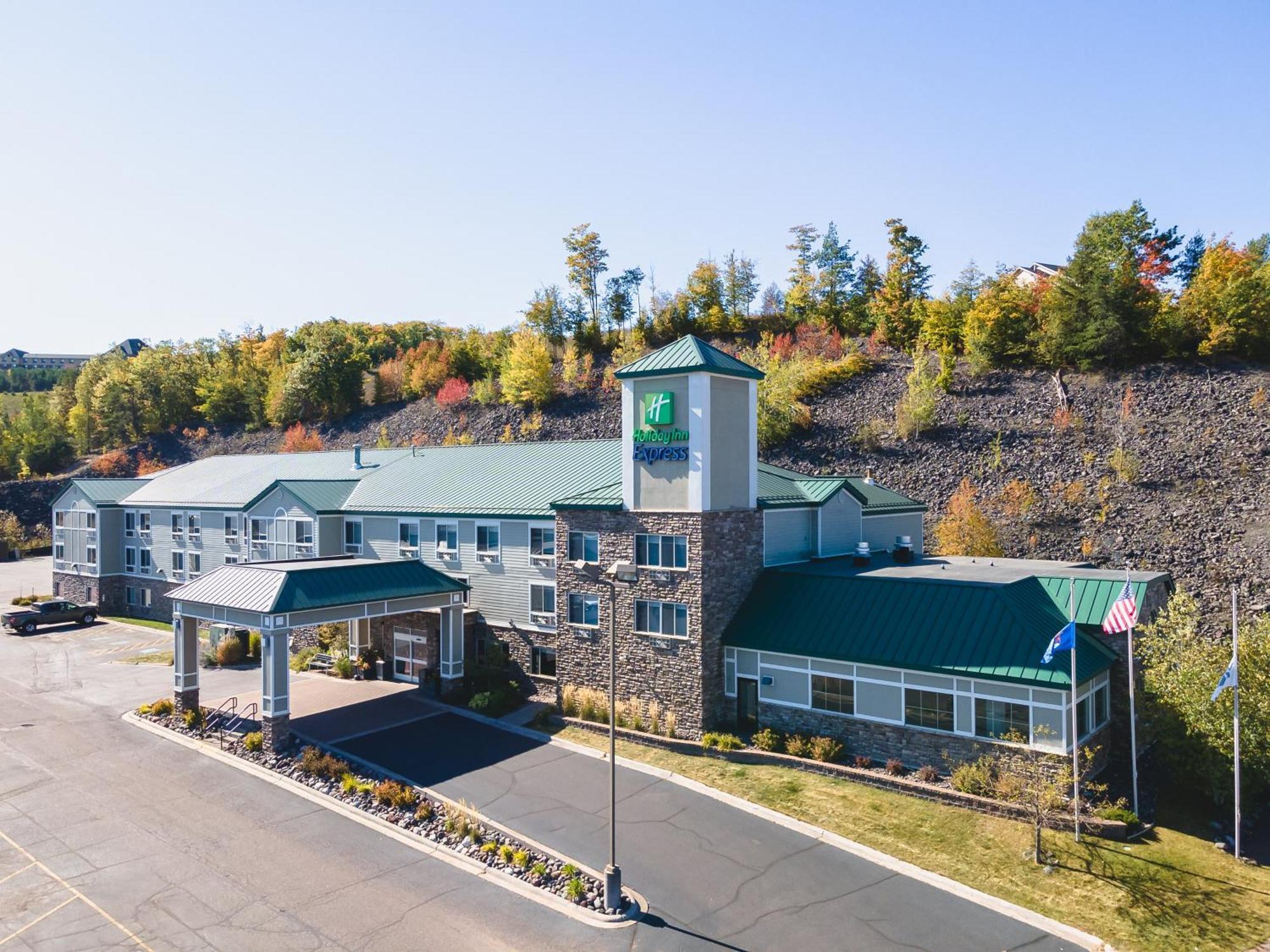 Express Houghton-keweenaw By Ihg 2*