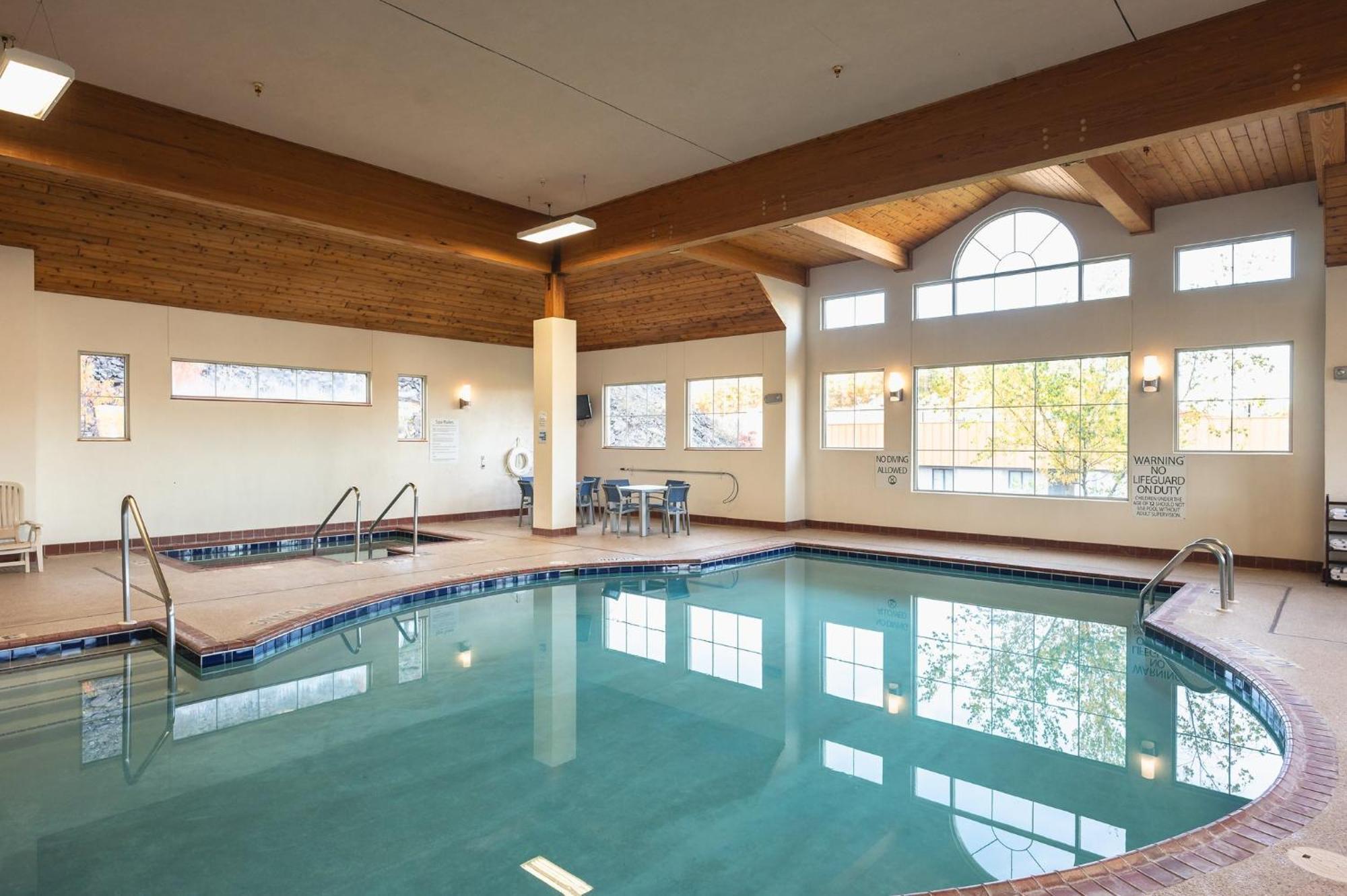 Express Houghton-keweenaw By Ihg Hotel